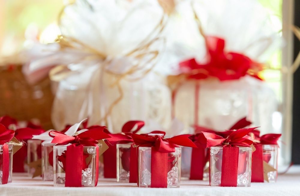 Christmas party favors for guests