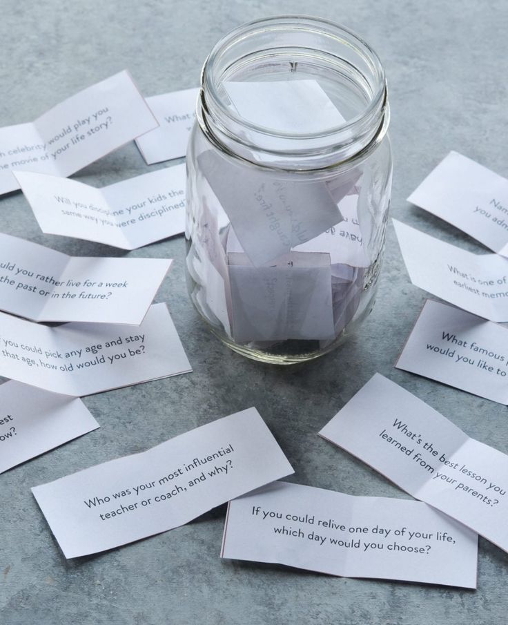 How to Start Conversations at Dinner Parties