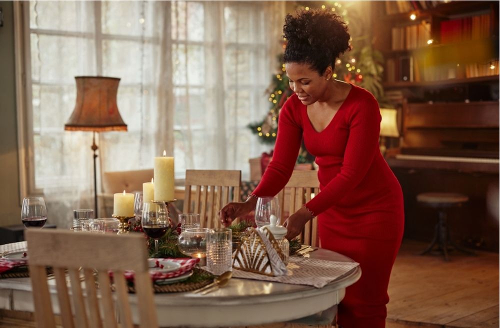 Hosting Etiquette Every Host Should Know