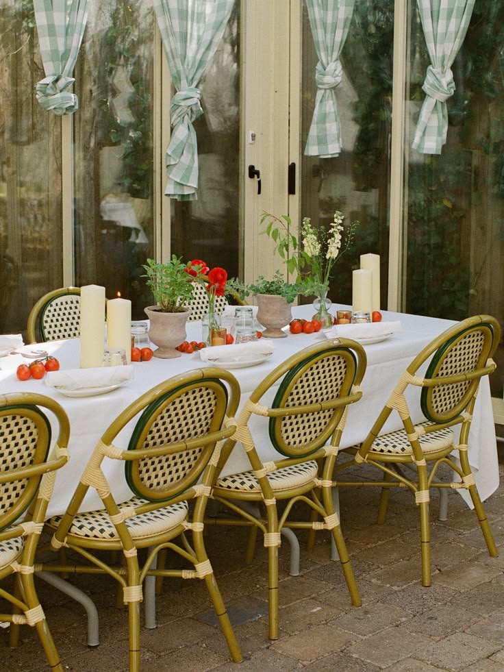 Parisian bistro dinner table