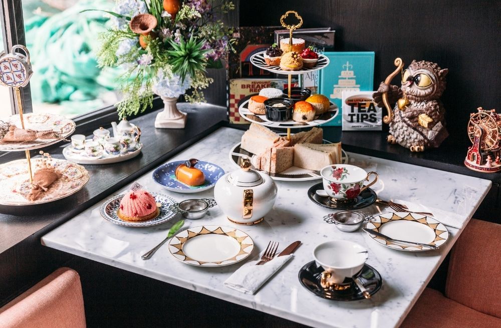 afternoon tea table setting