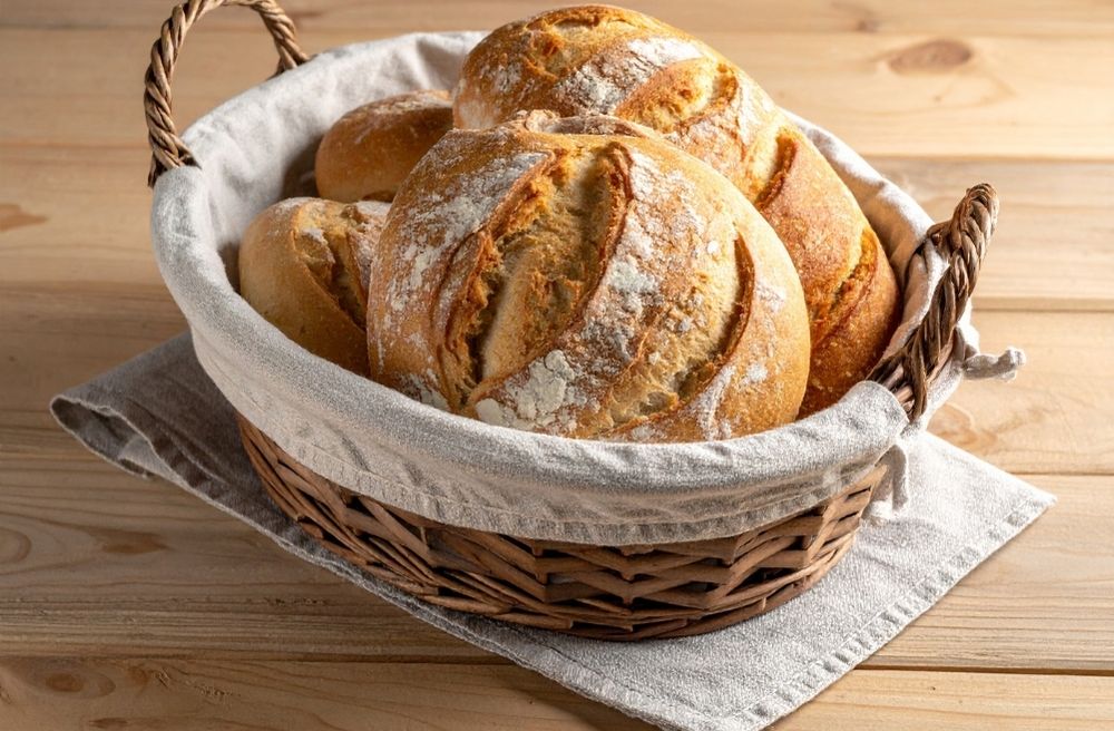artisan bread basket table