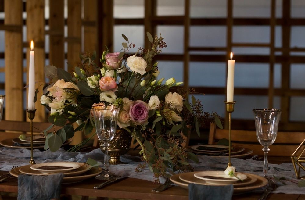 barn wedding table