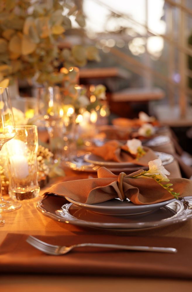 beautiful elegant table setting