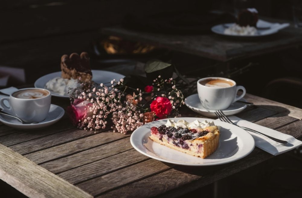 coffee dessert table elegant