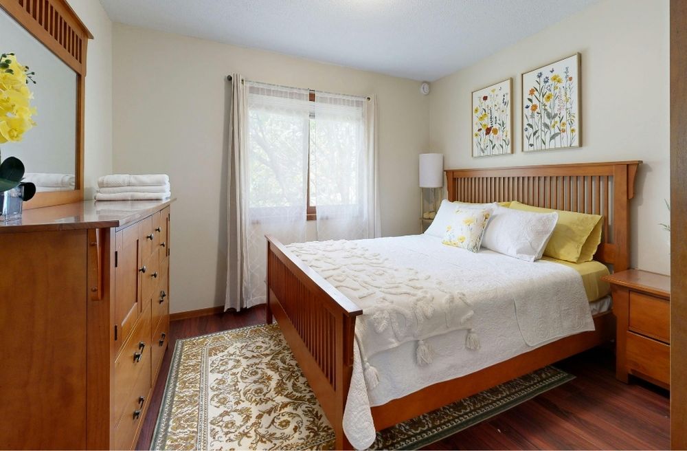 cozy bedroom