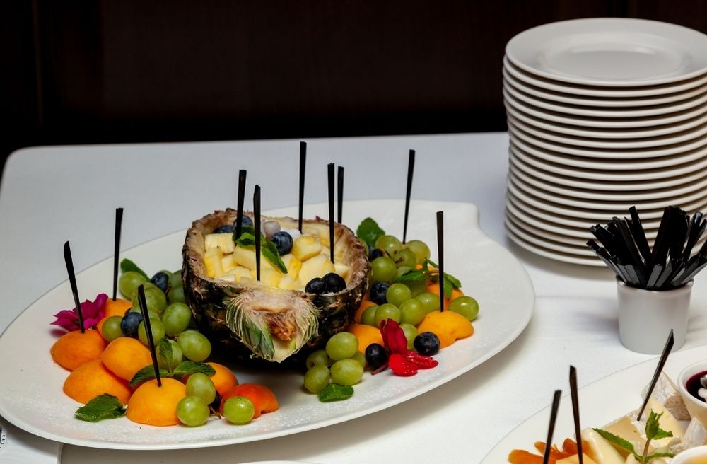Elegant serving platters