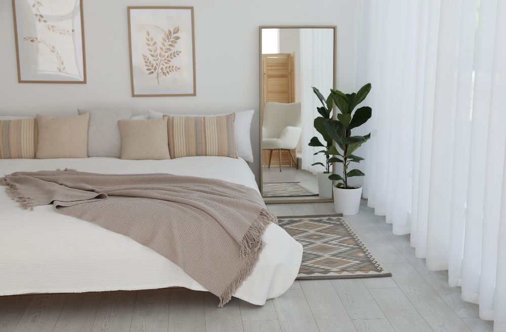 full length mirror guest bedroom