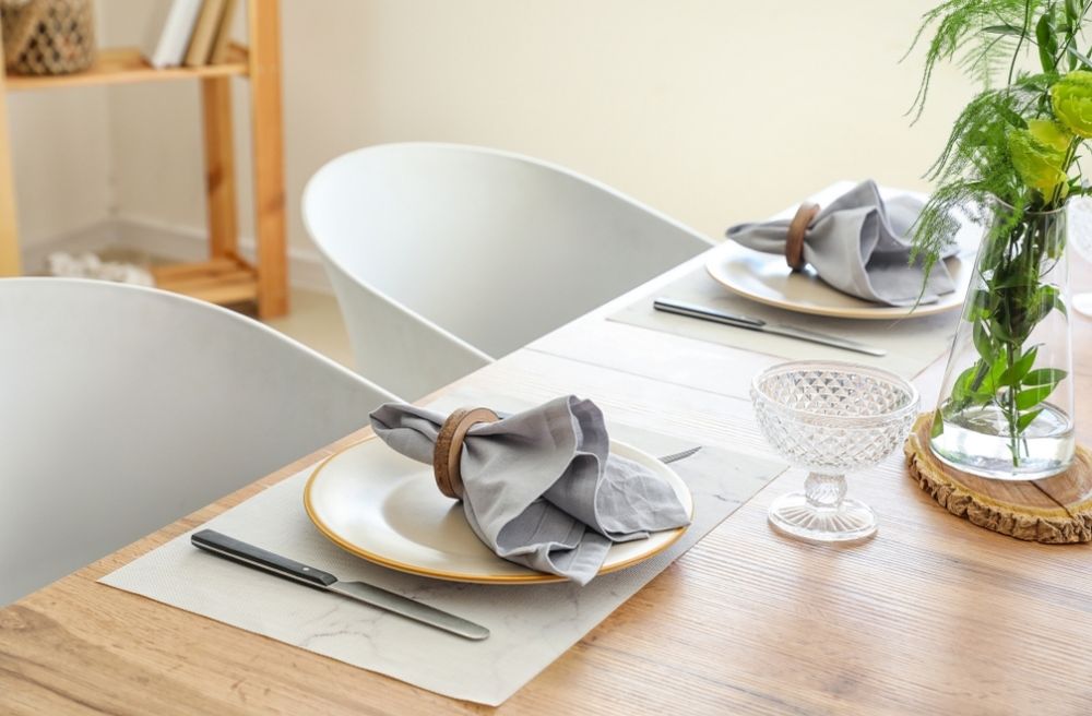functional modern table setting