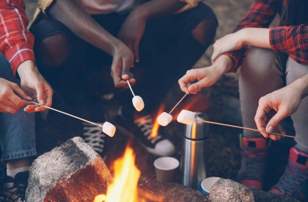 Indoor campfire themed dinner