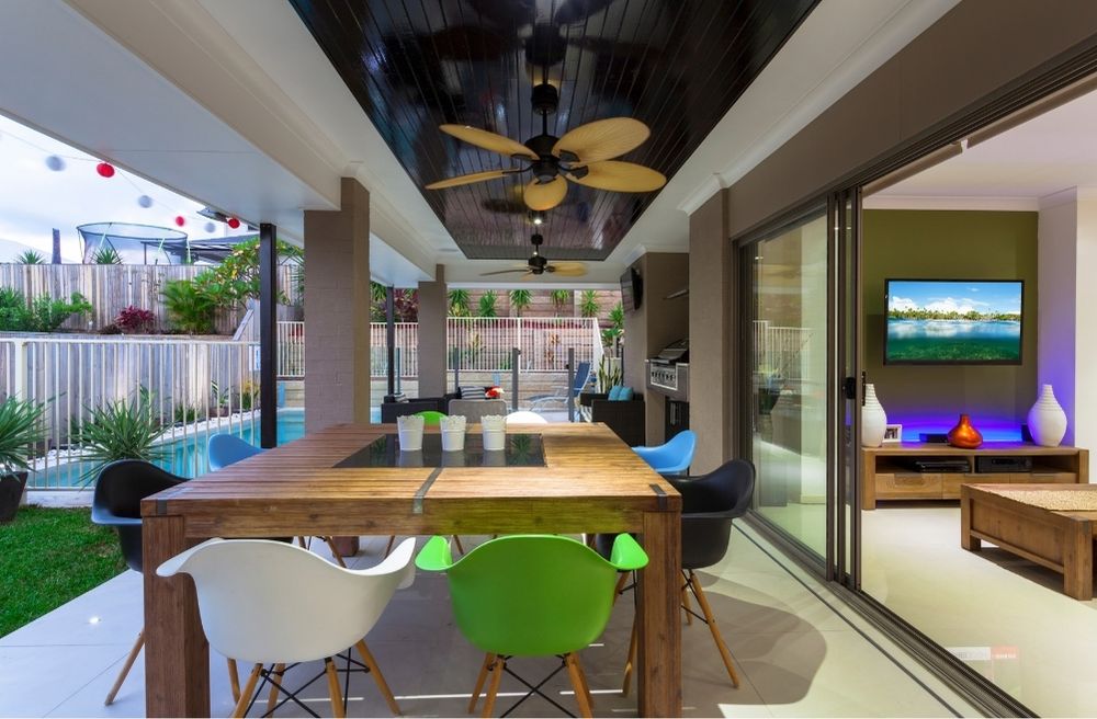 indoor outdoor entertaining space