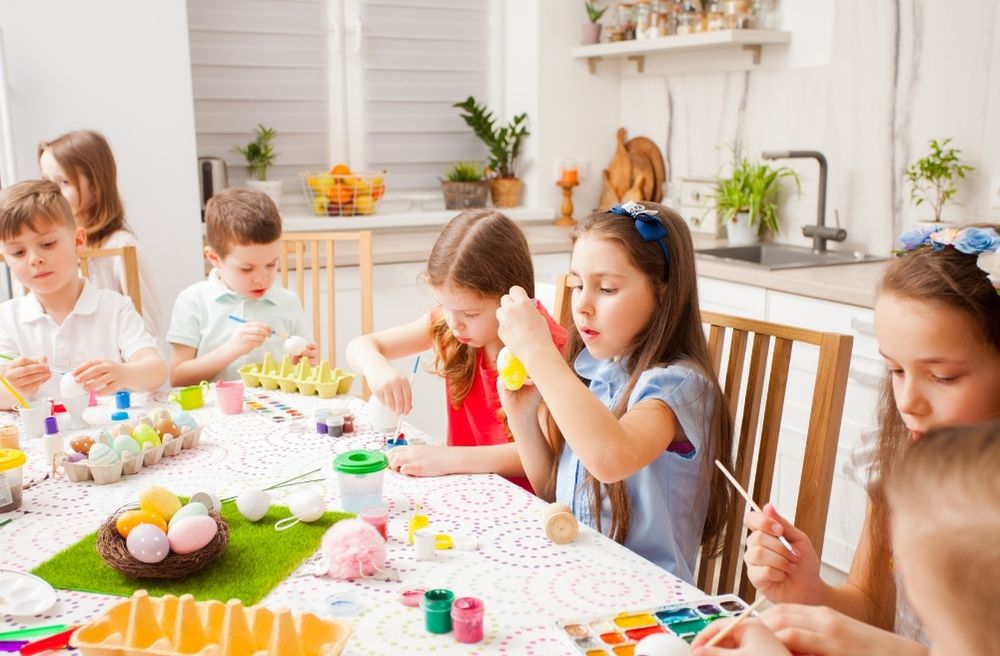 Easter Brunch Hosting Guide