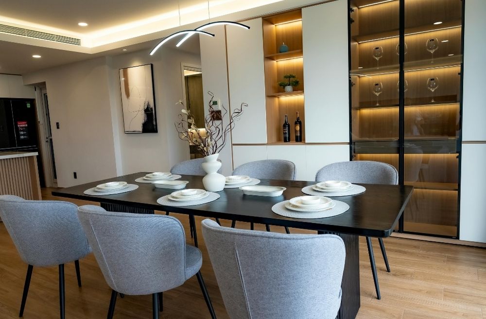 Modern Table Setting Ideas