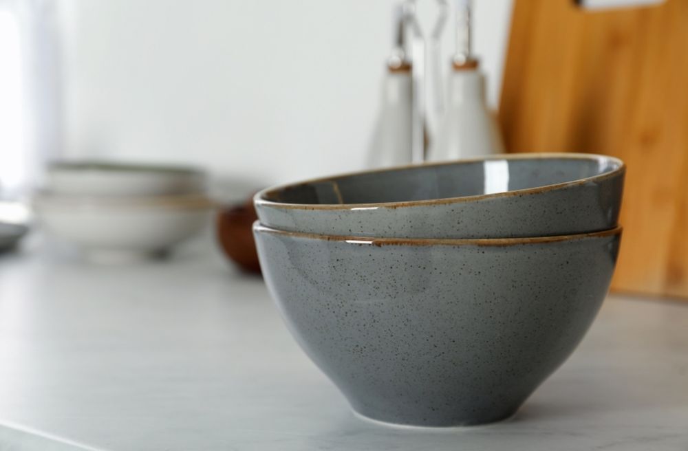 modern serving bowls