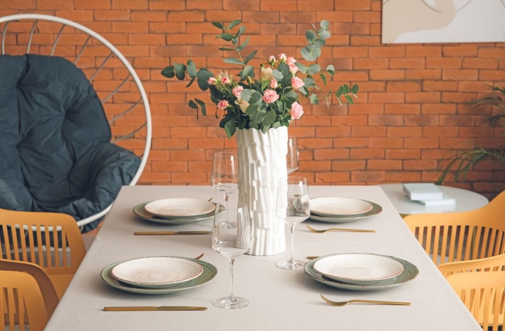 neutral modern table setting