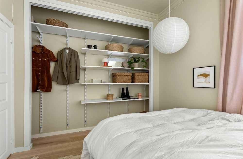 organized guest room storage