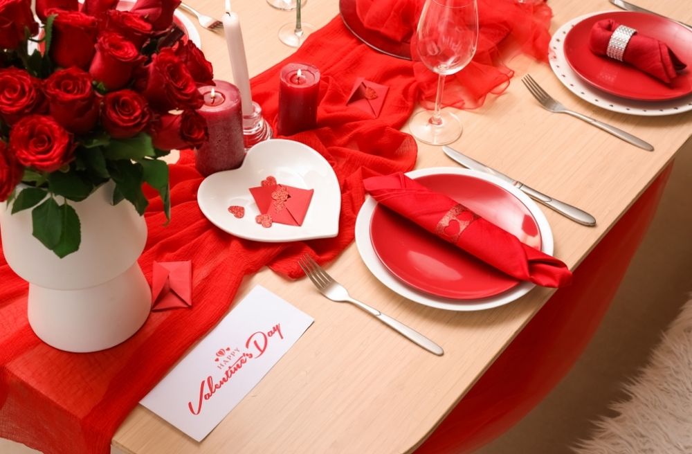 romantic table decor velvet linen