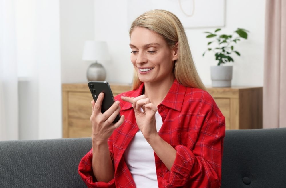 sending thank you text after party