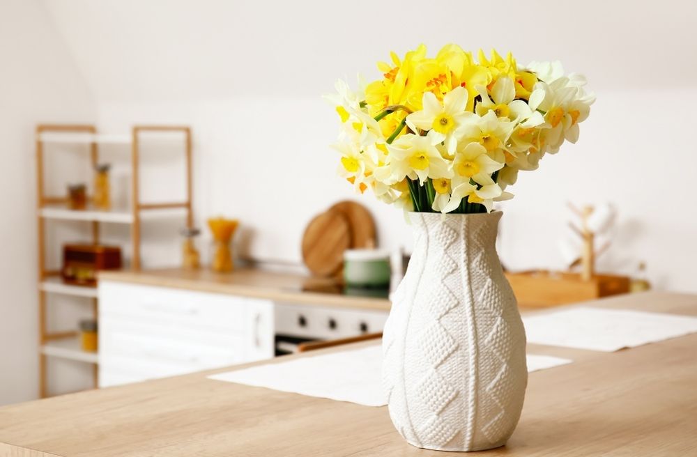 single flower vase