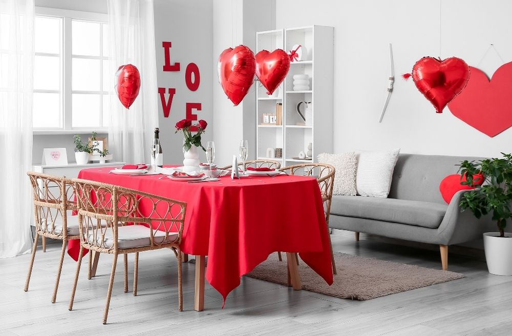 spacious elegant dining table