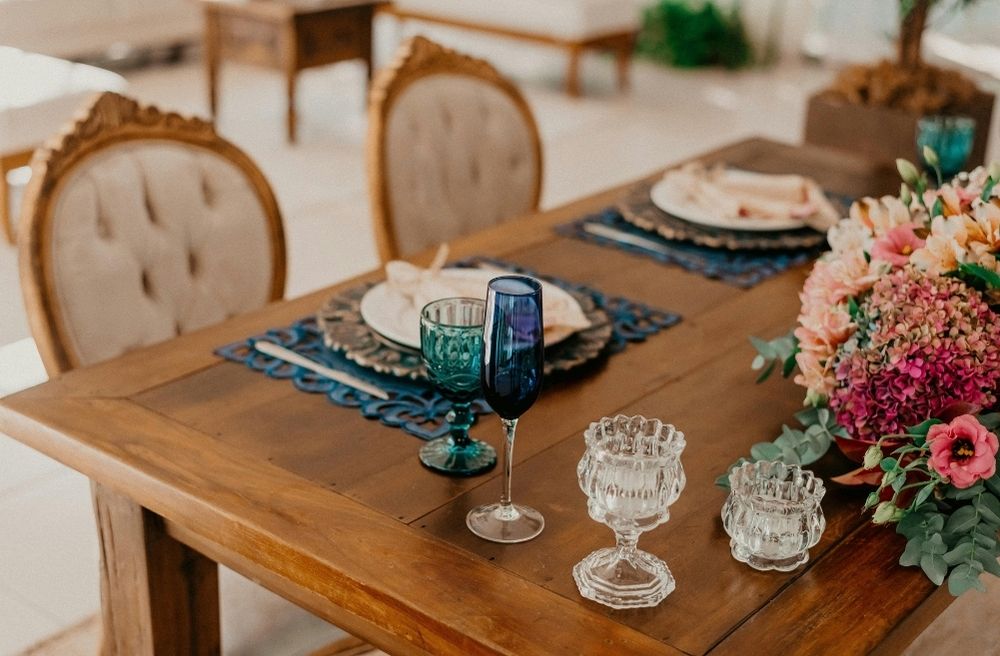 vintage modern table setting