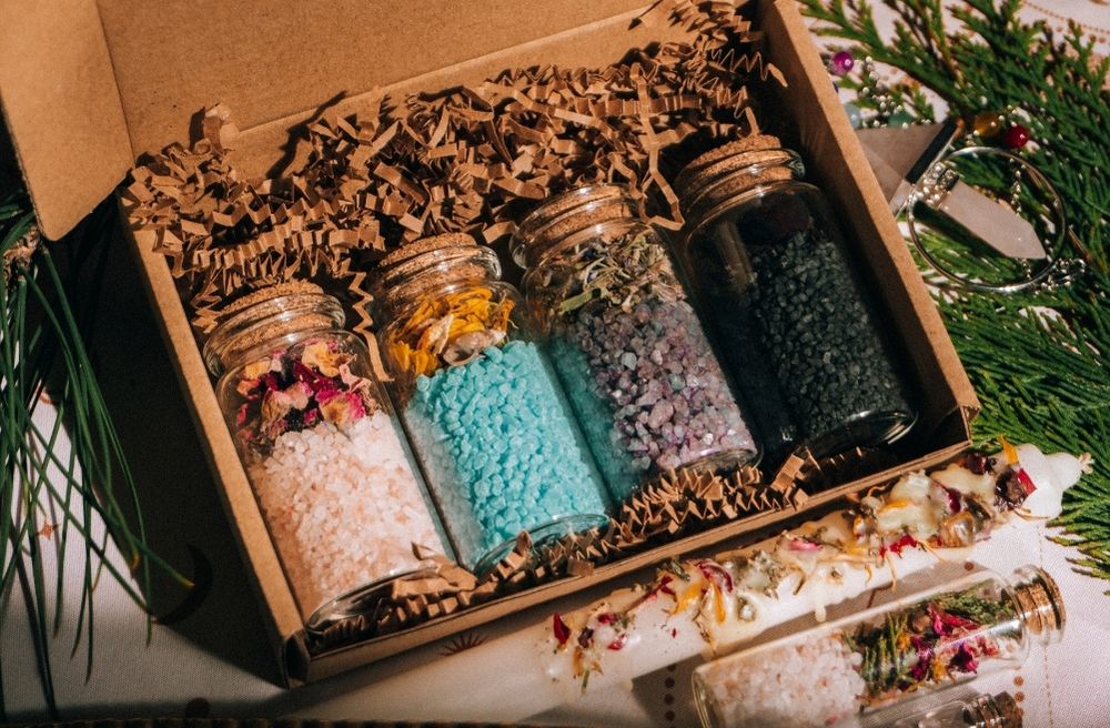 DIY bath salts gift jar
