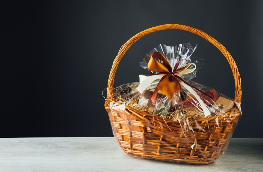 DIY tea gift basket