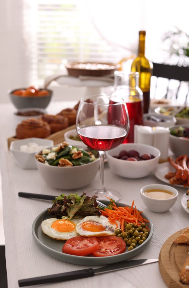 Sunday brunch hosting at home