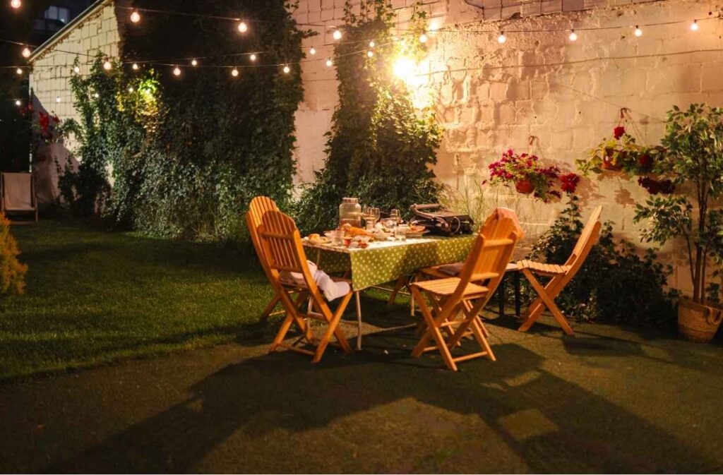 Cozy backyard seating area for dessert and conversation
