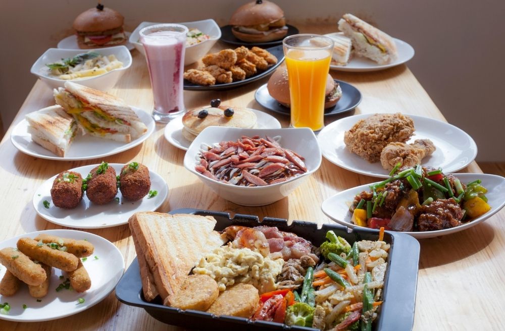 beautiful breakfast dishes