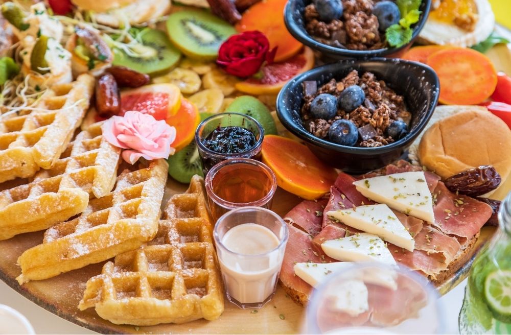 breakfast charcuterie board
