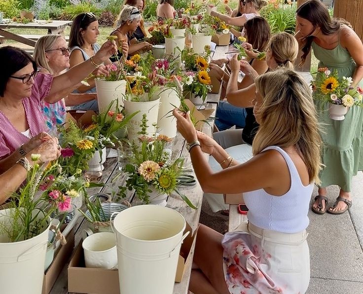 flower arranging party