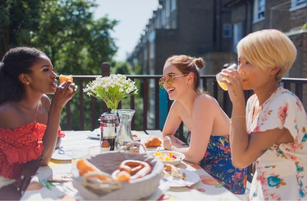 friends talking during brunch