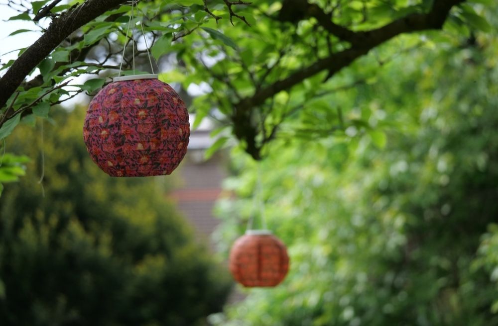 garden lanterns