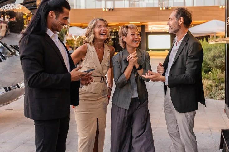 guests leaving dinner party