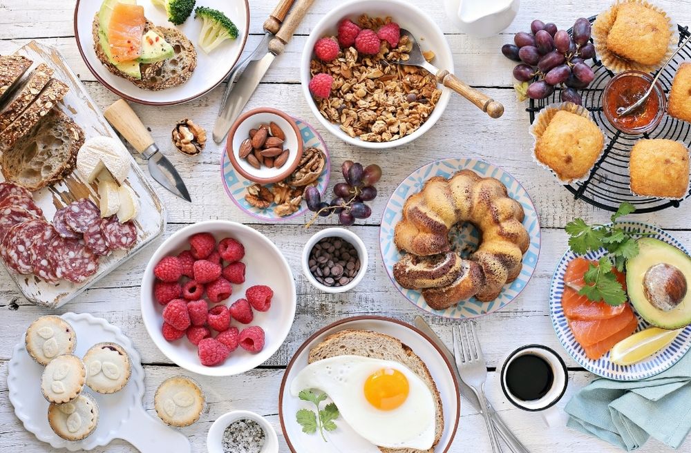 Sunday Brunch Hosting Guide