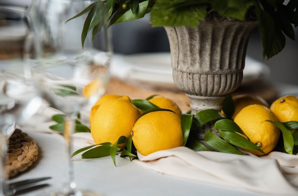 lemons table decor