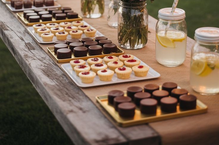 Outdoor Movie Night Hosting Ideas