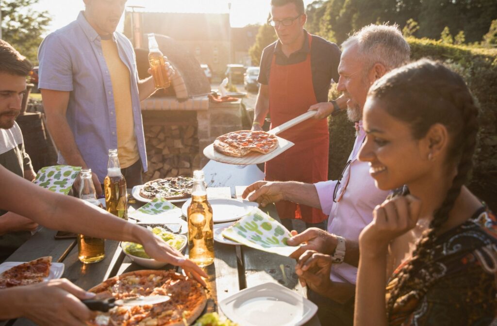 outdoor pizza night