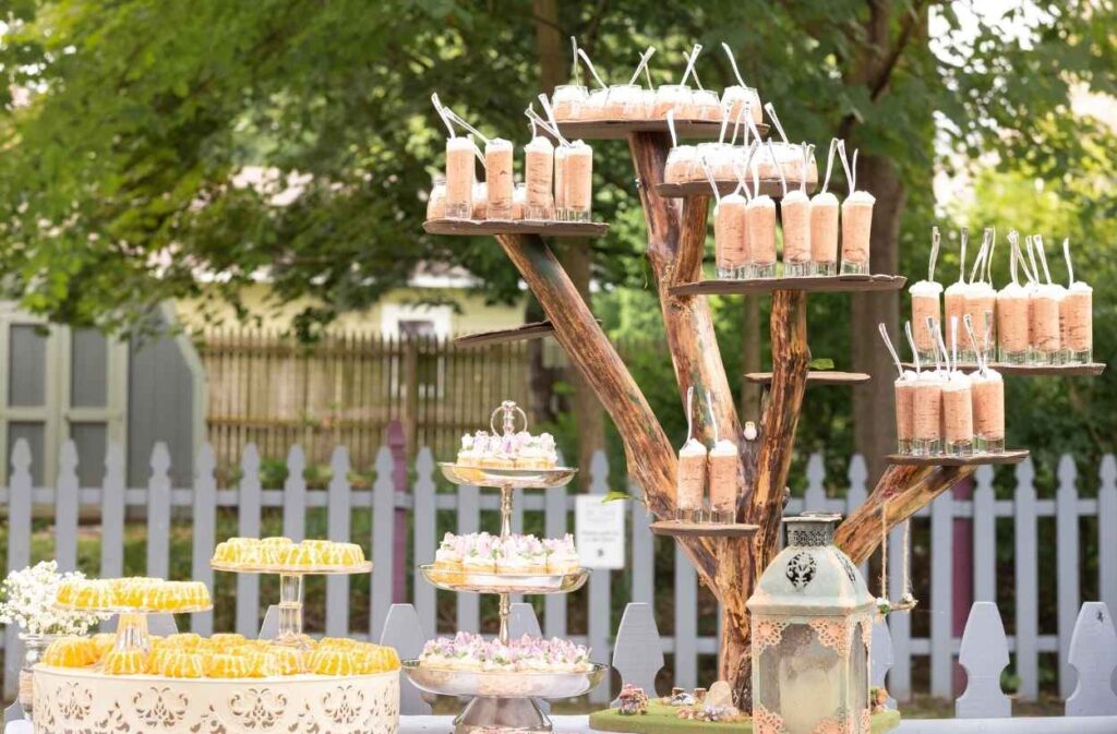 Backyard Picnic Party Ideas