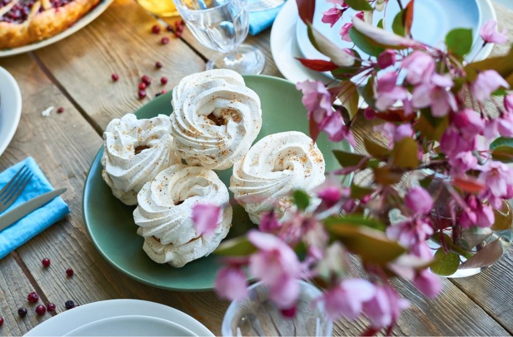 spring floral brunch
