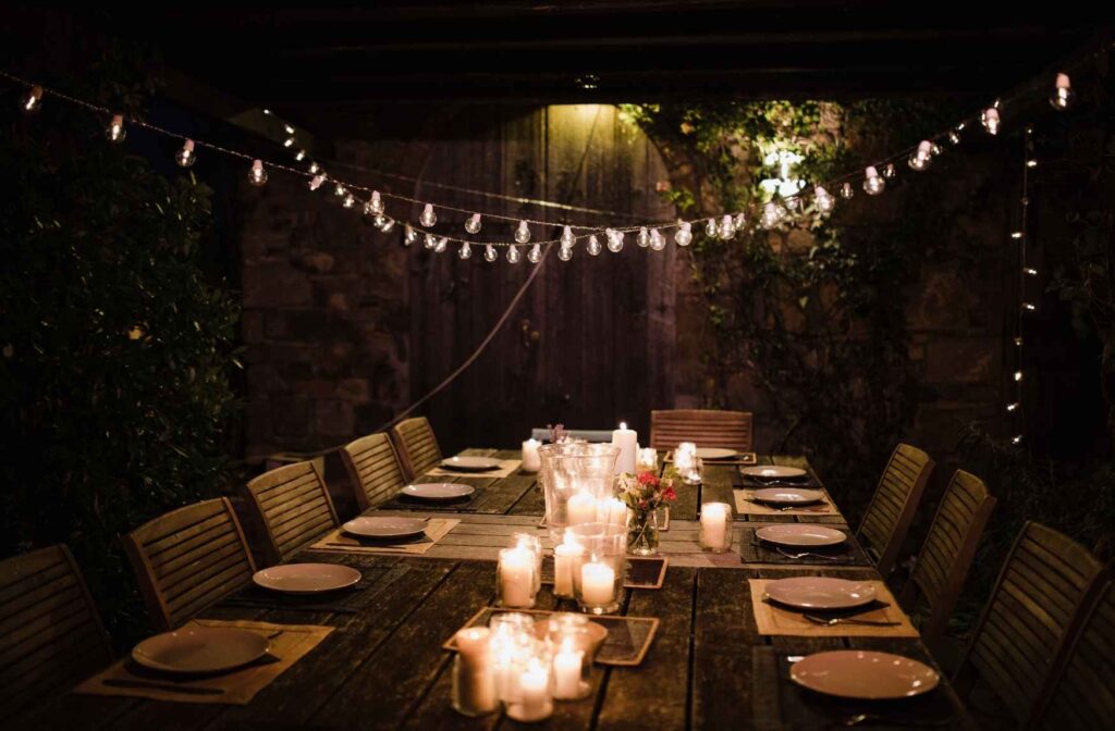 summer garden dinner table