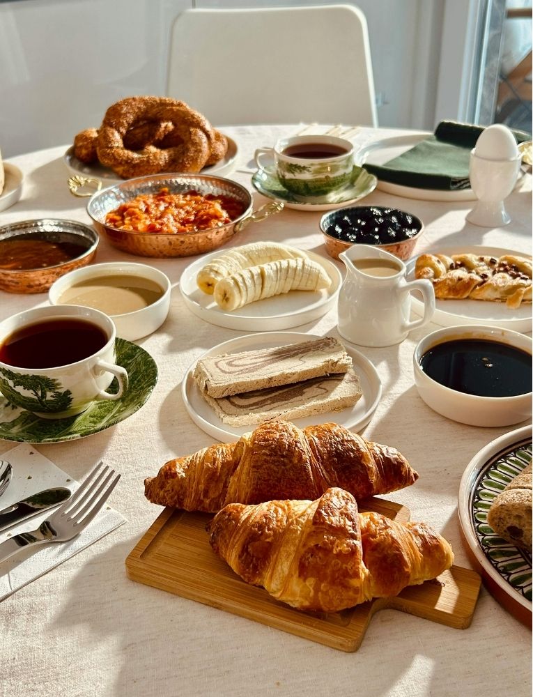 Breakfast Table Setting Ideas