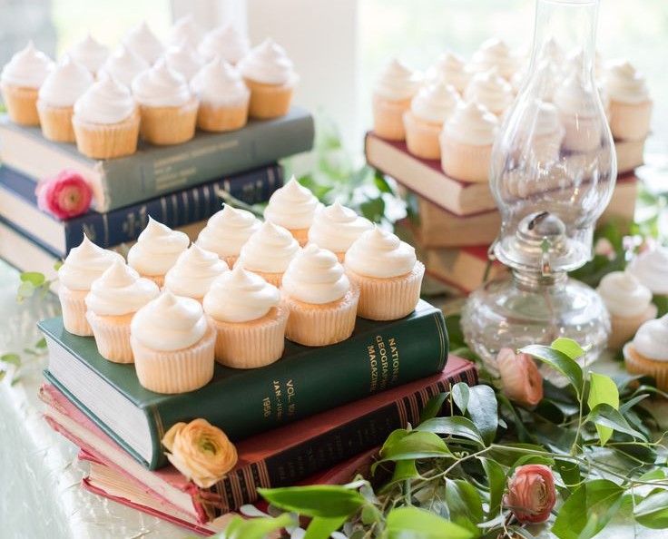 books dessert table display