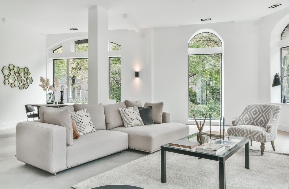 how to host a gathering in a new home