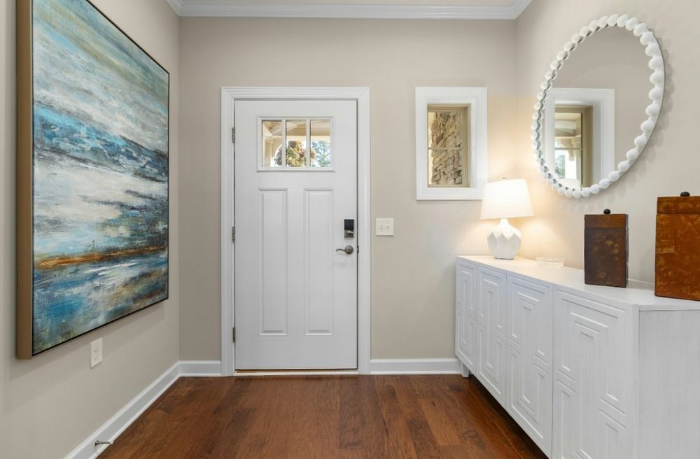 entryway mirror decor