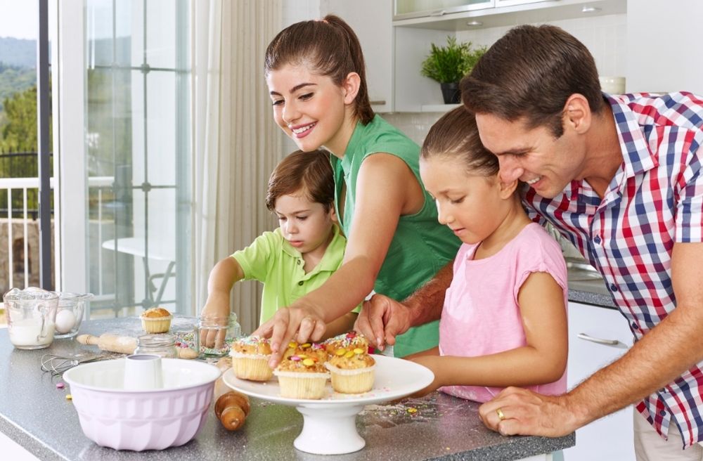 family baking dessert