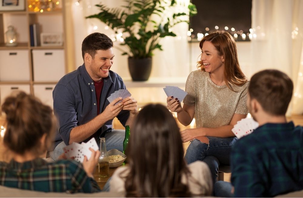 house party game night