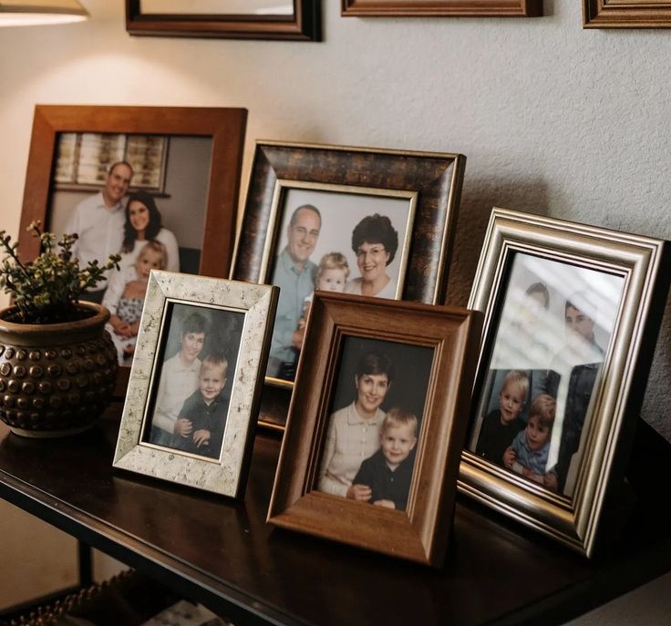 memory display home