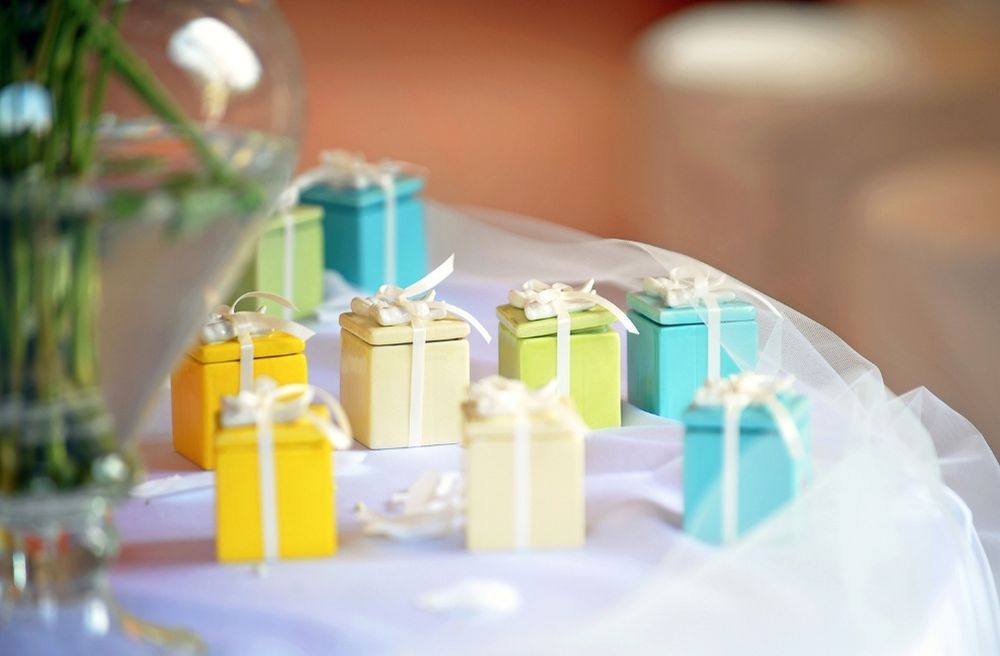party favor table display